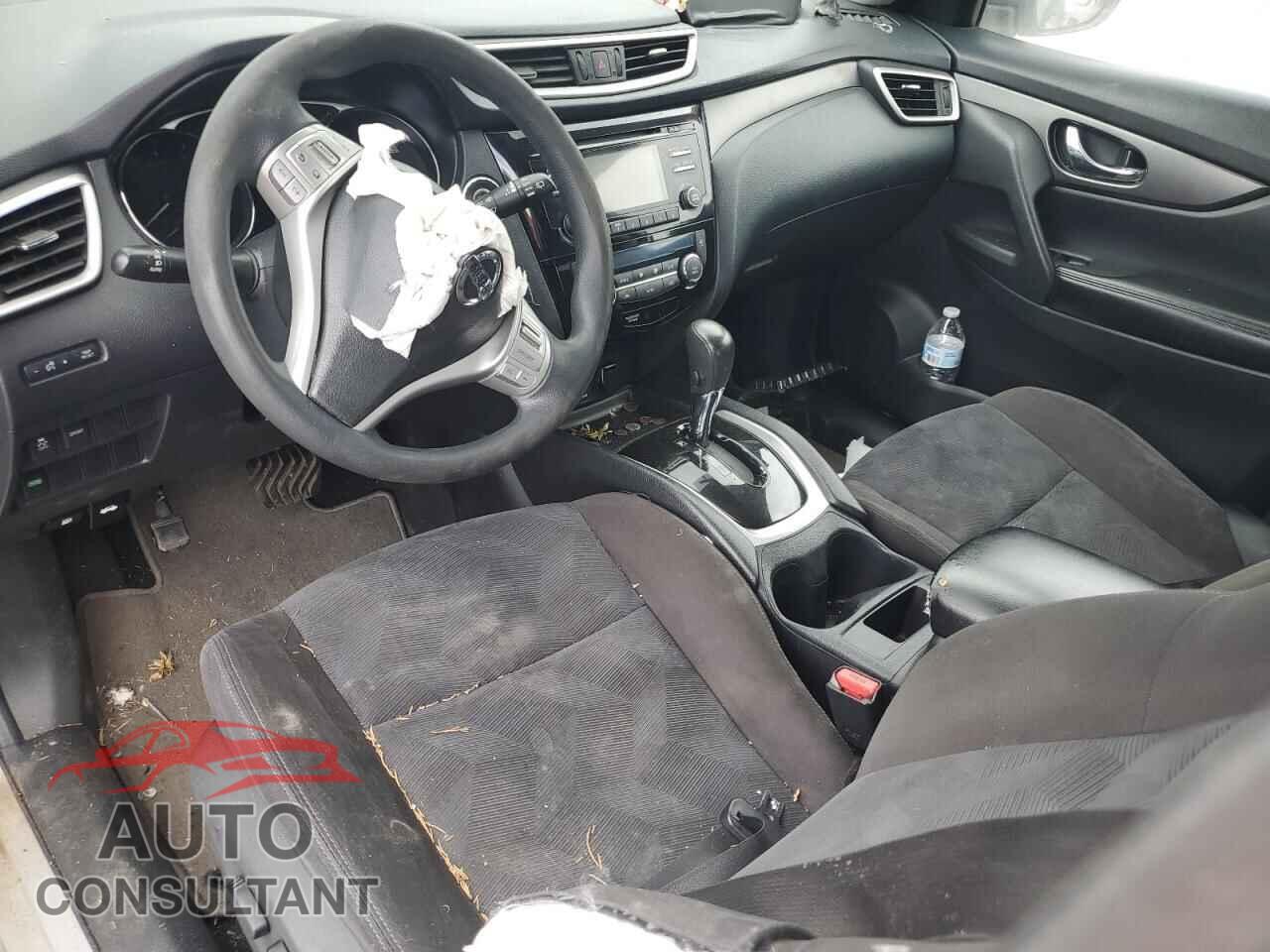NISSAN ROGUE 2015 - KNMAT2MT2FP558573