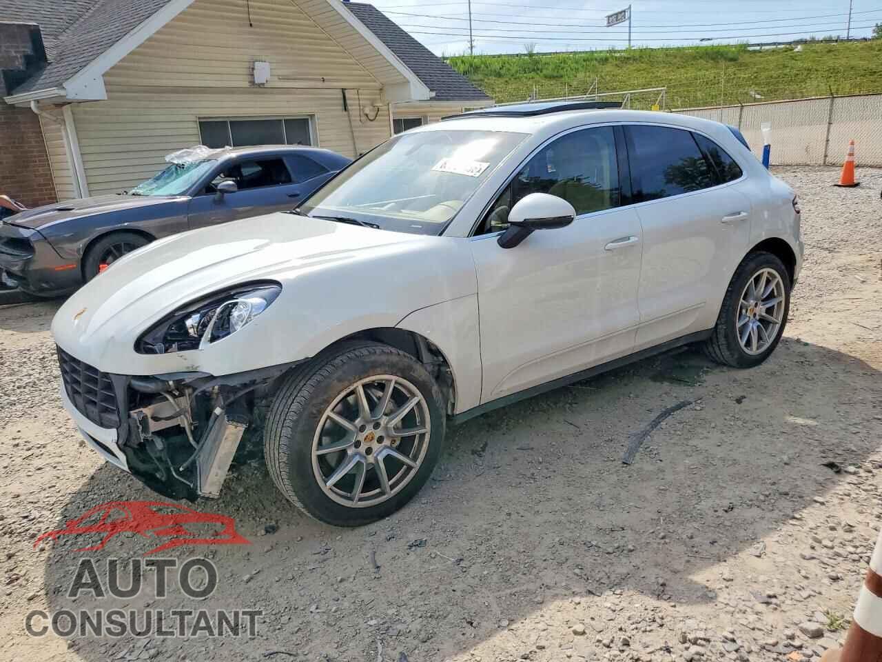 PORSCHE MACAN 2015 - WP1AB2A58FLB44650