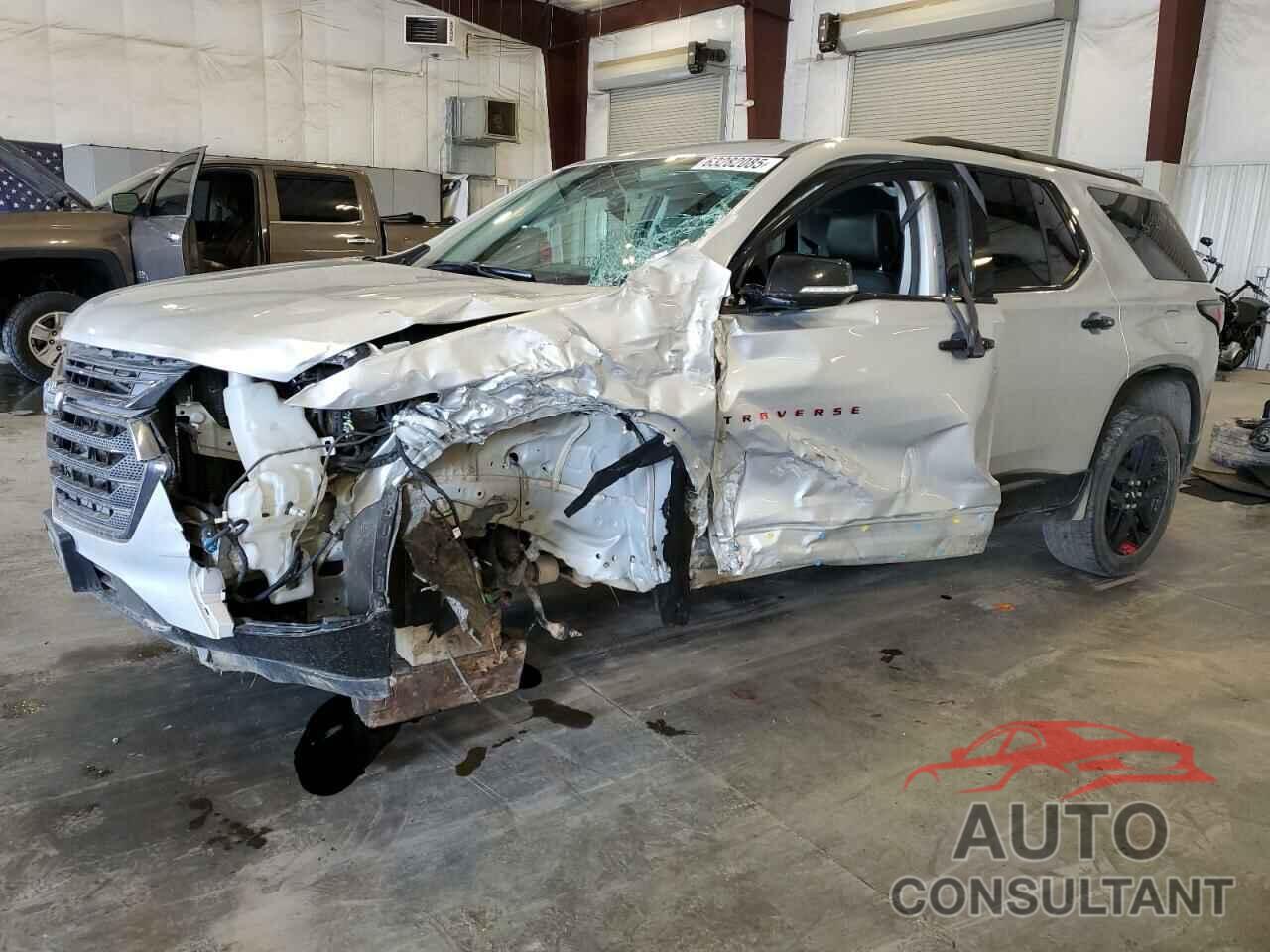 CHEVROLET TRAVERSE 2019 - 1GNEVKKW5KJ270561