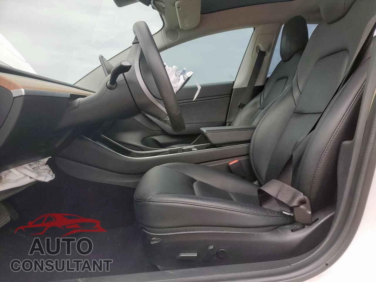 TESLA MODEL 3 2020 - 5YJ3E1EB9LF666021
