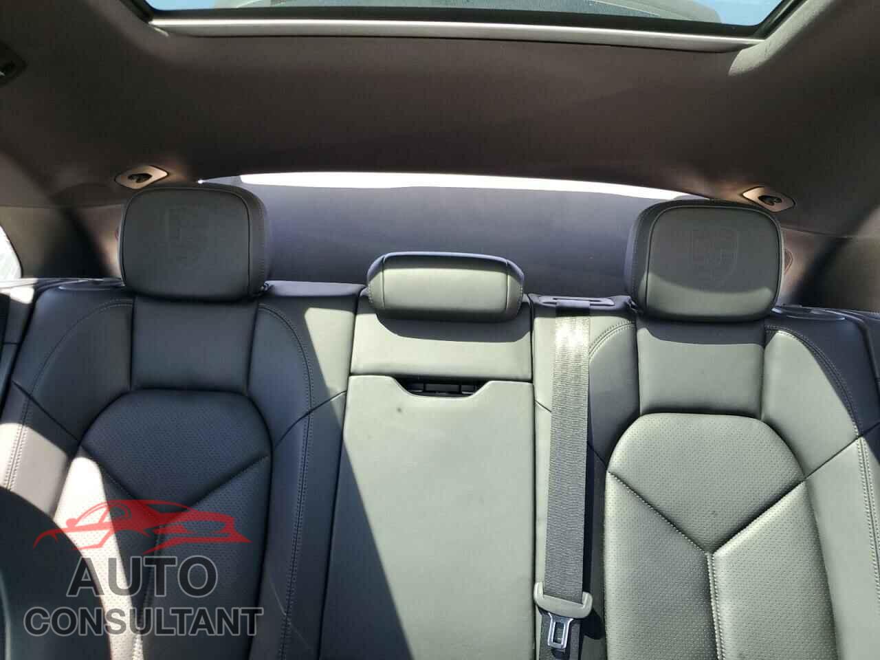 PORSCHE MACAN 2017 - WP1AA2A5XHLB83729