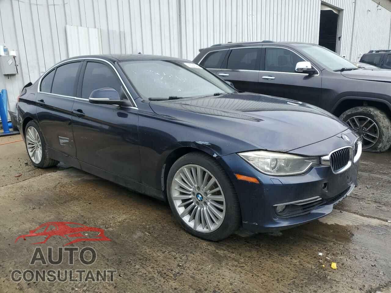 BMW 3 SERIES 2013 - WBA3B3C58DF530121