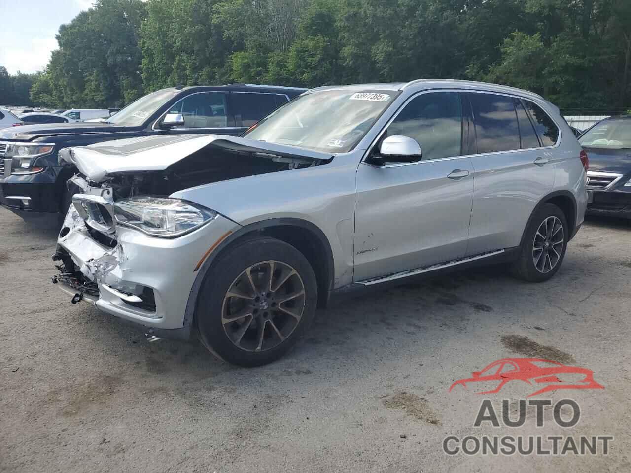 BMW X5 2018 - 5UXKR0C51JL072507