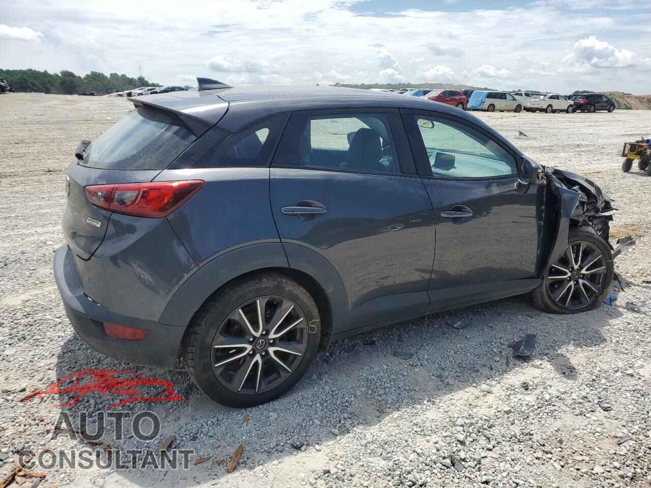 MAZDA CX-3 2017 - JM1DKFC71H0175215