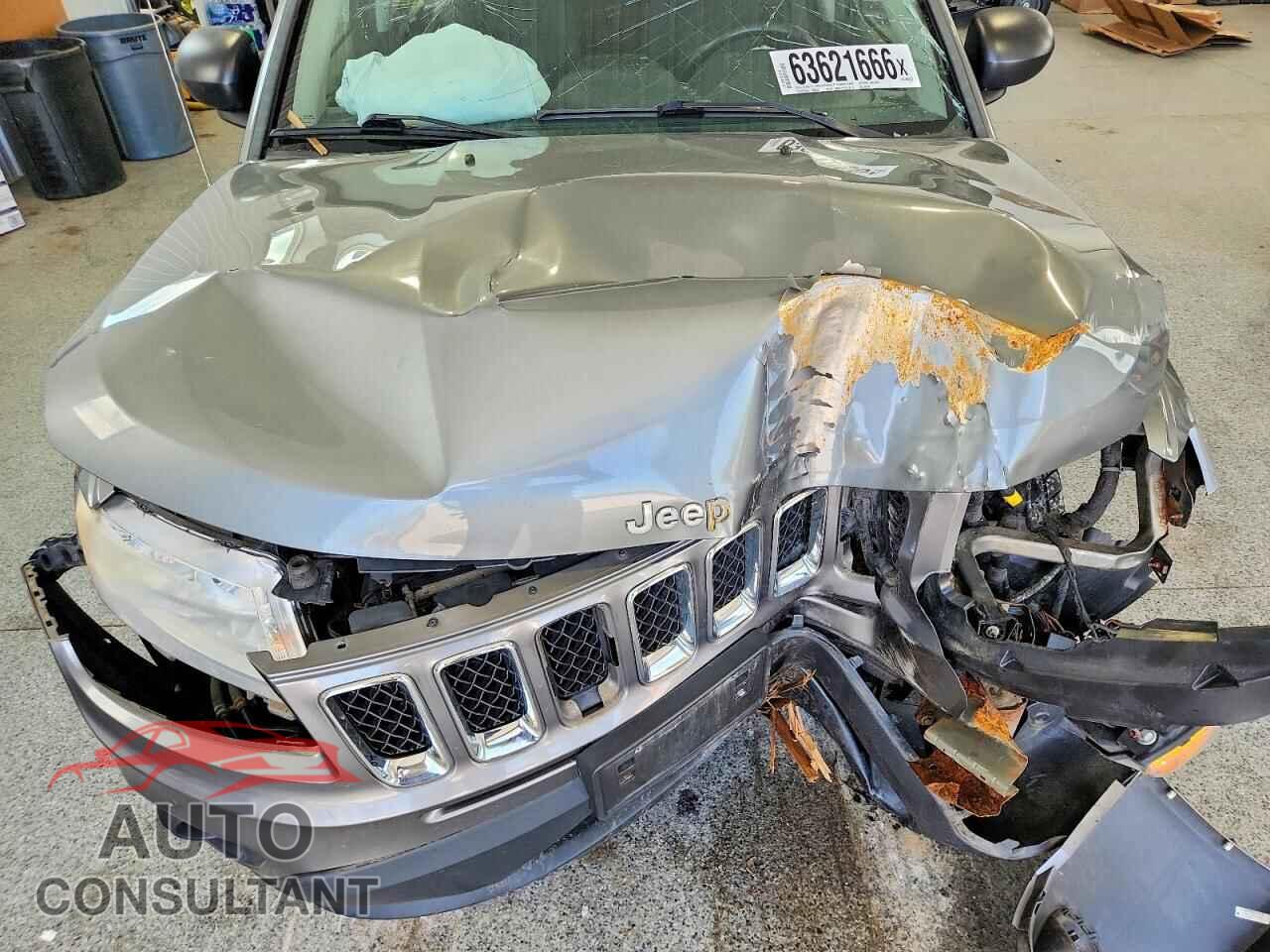 JEEP COMPASS 2011 - 1J4NF1FB1BD244443