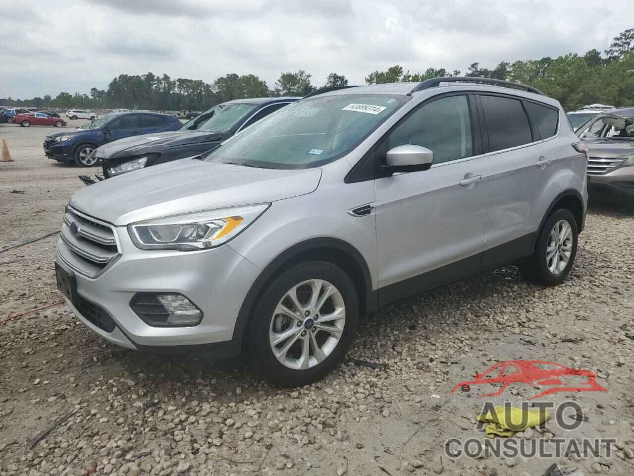 FORD ESCAPE 2017 - 1FMCU0GD0HUA93225