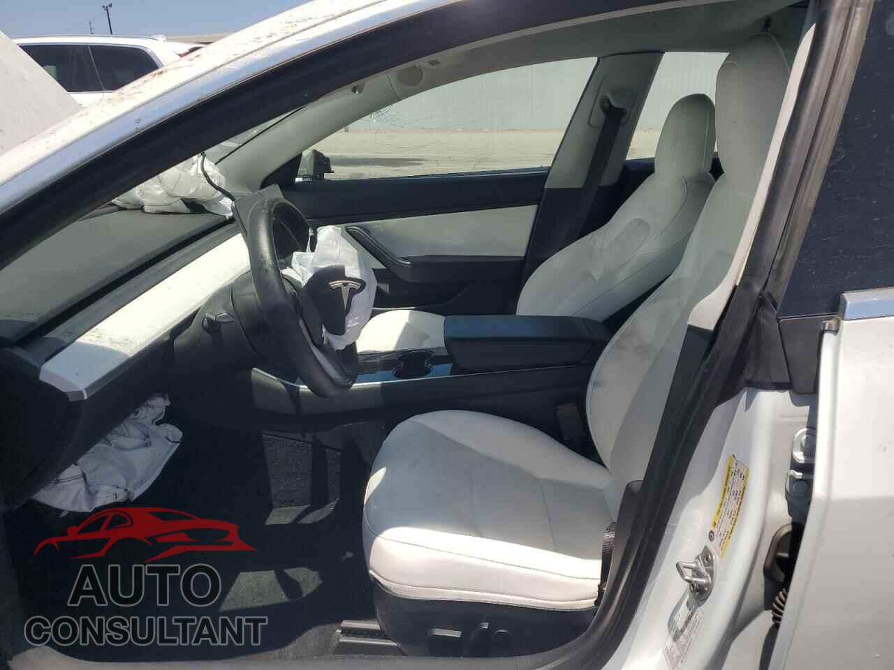 TESLA MODEL 3 2020 - 5YJ3E1EA5LF805214