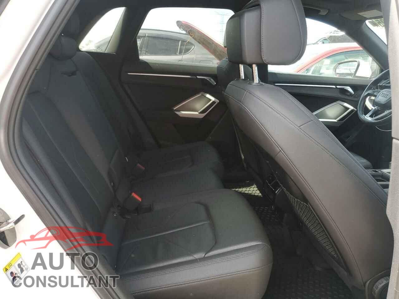 AUDI Q3 2020 - WA1AECF32L1032479