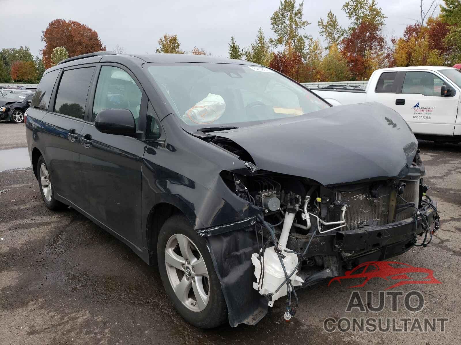 TOYOTA SIENNA 2019 - 5TDKZ3DC2KS996518