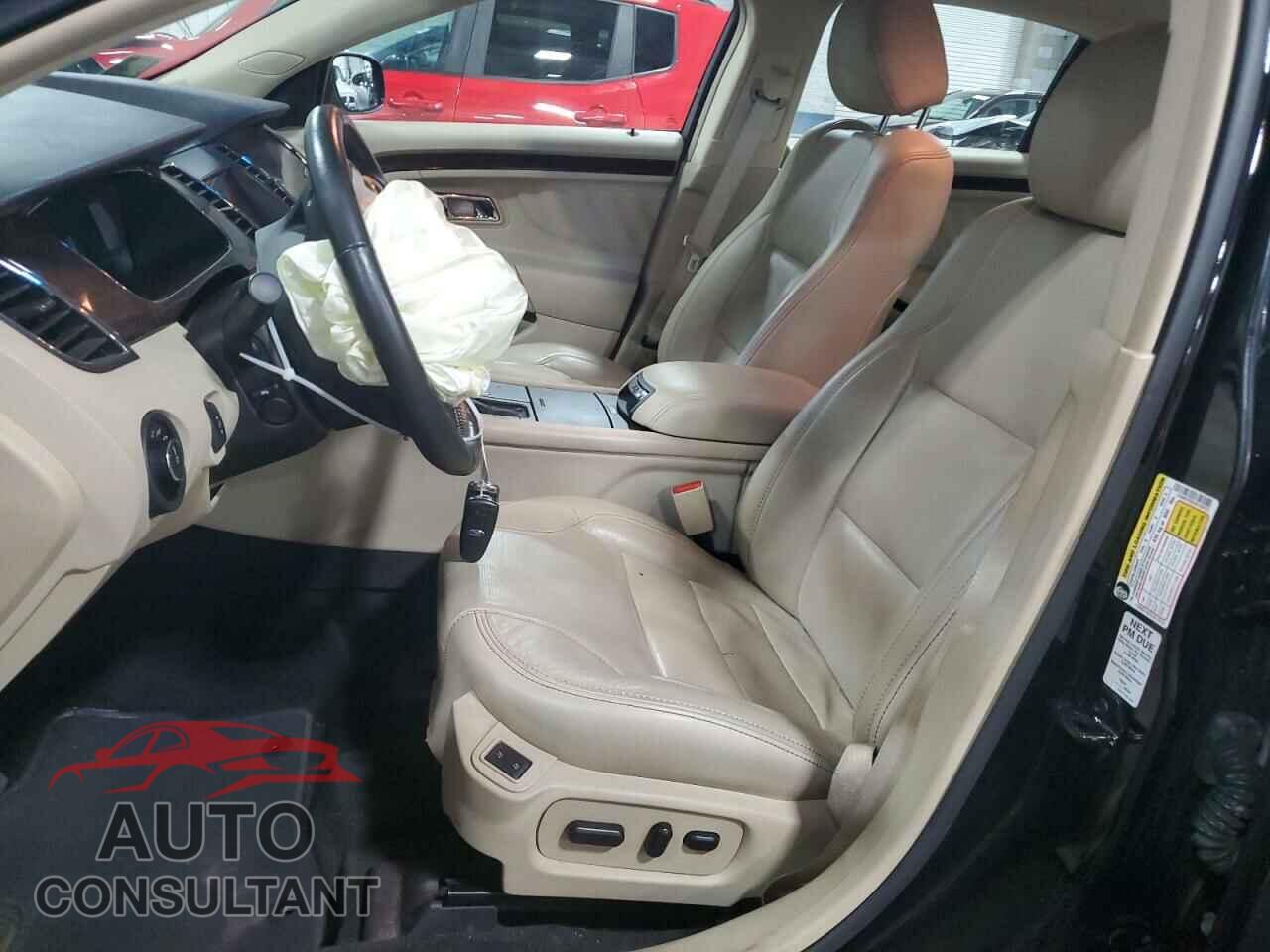 FORD TAURUS 2016 - 1FAHP2F82GG109722