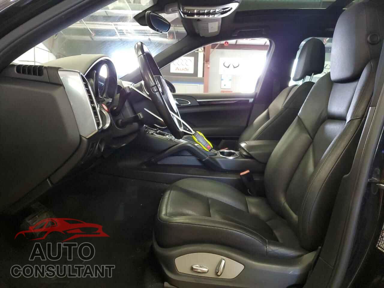 PORSCHE CAYENNE 2012 - WP1AA2A25CLA00607