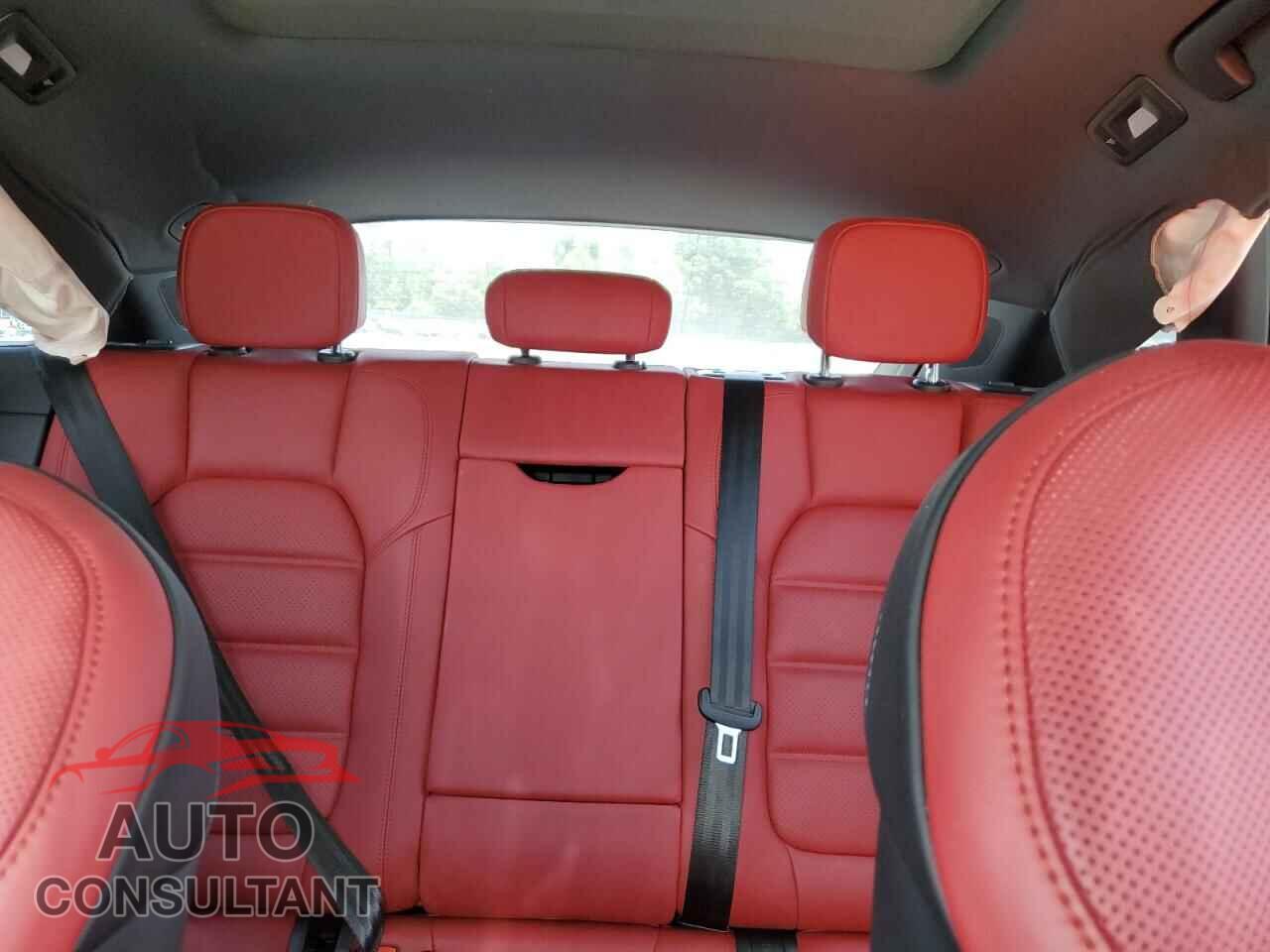 PORSCHE MACAN 2017 - WP1AB2A54HLB14127