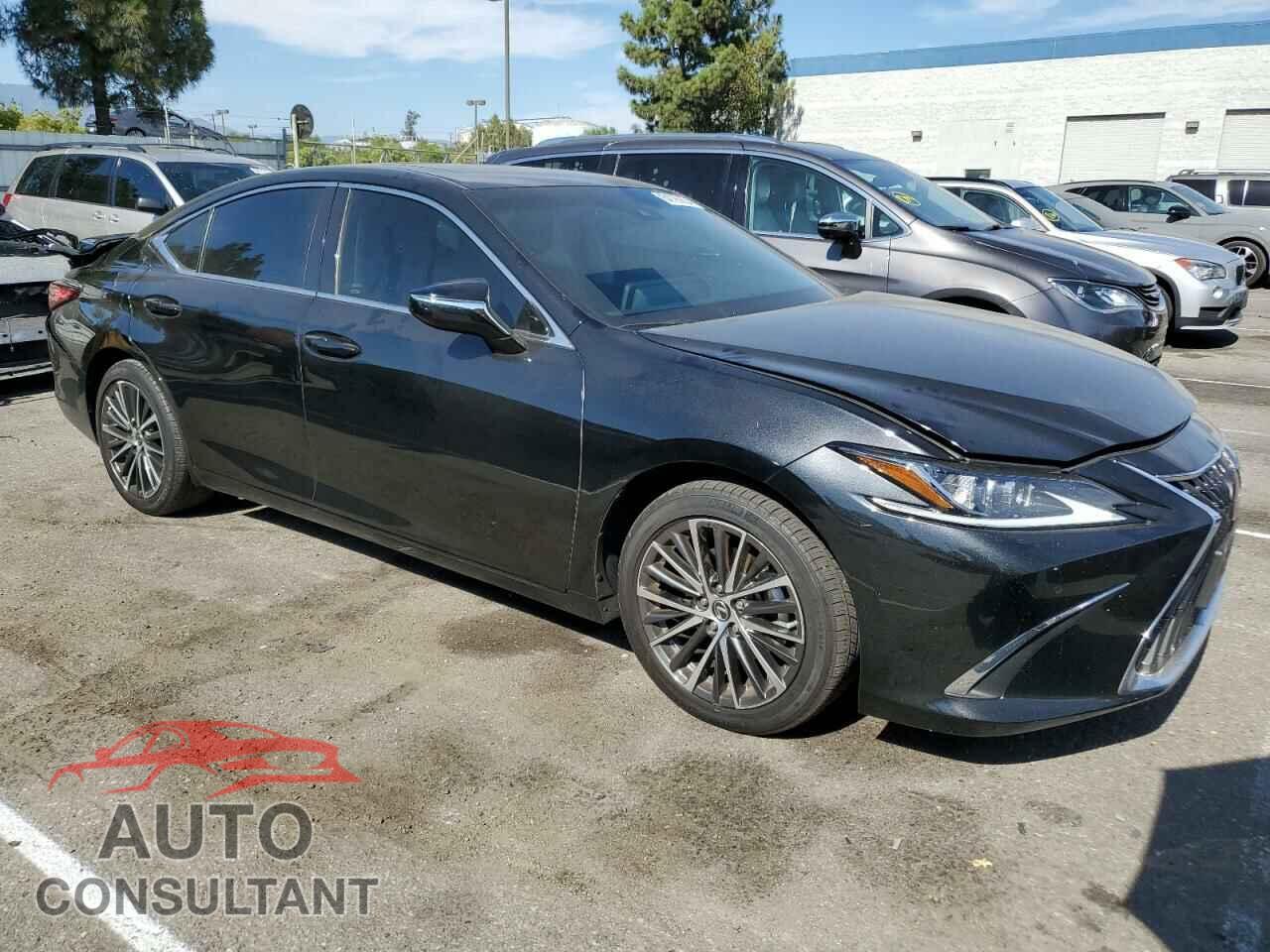 LEXUS ES300 2023 - 58ADA1C19PU034552