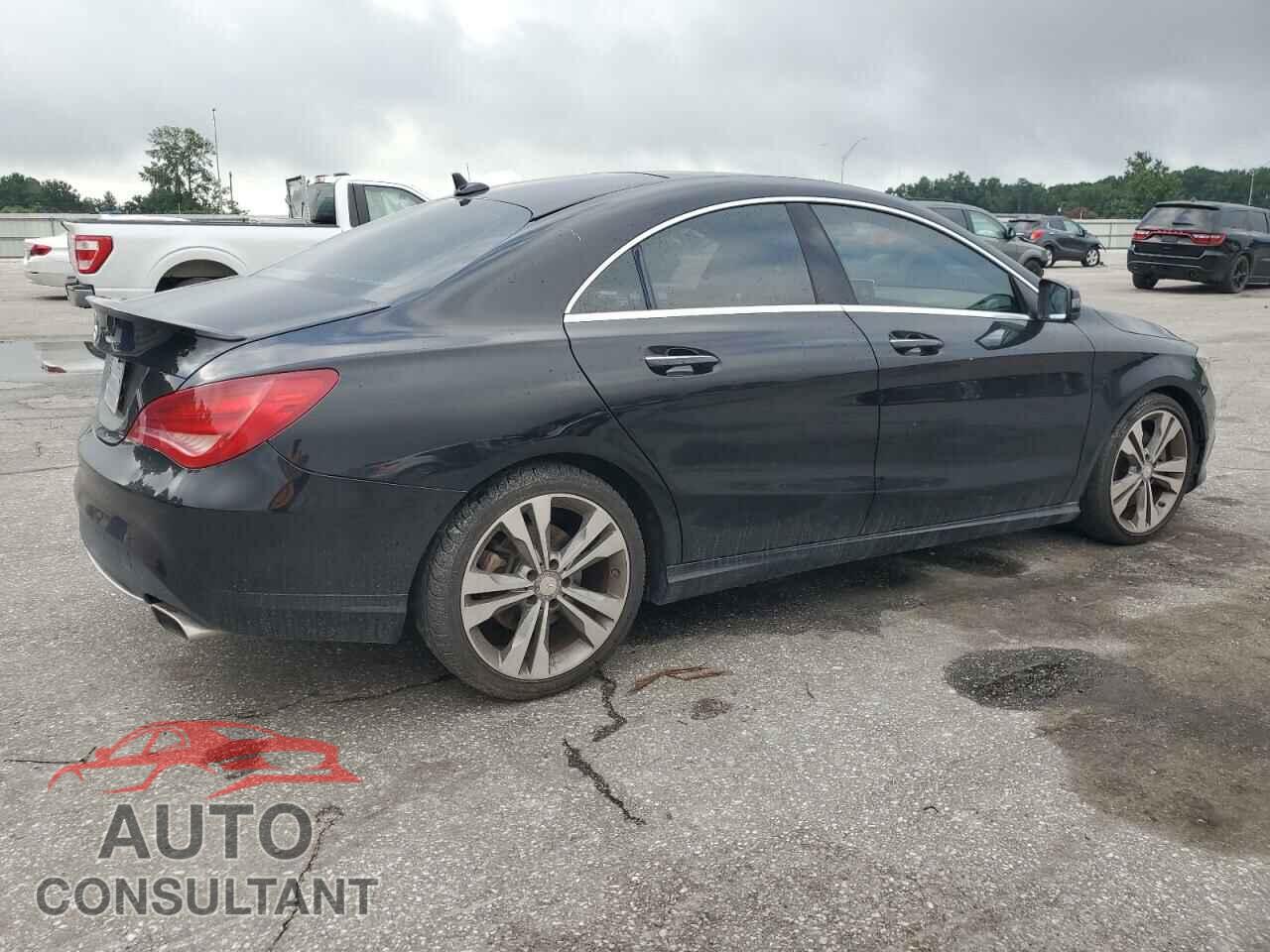 MERCEDES-BENZ CLA-CLASS 2015 - WDDSJ4EB9FN179180