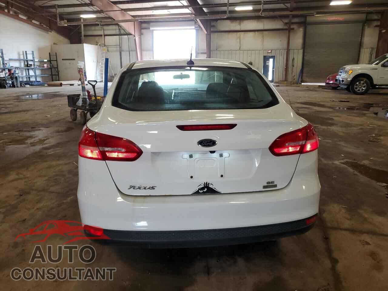 FORD FOCUS 2016 - 1FADP3FE7GL403909