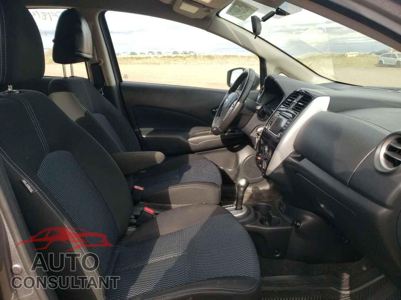 NISSAN VERSA 2017 - 3N1CE2CP3HL370301
