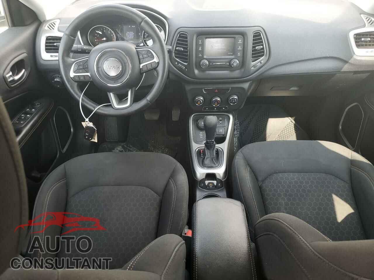 JEEP COMPASS 2017 - 3C4NJDAB3HT628272
