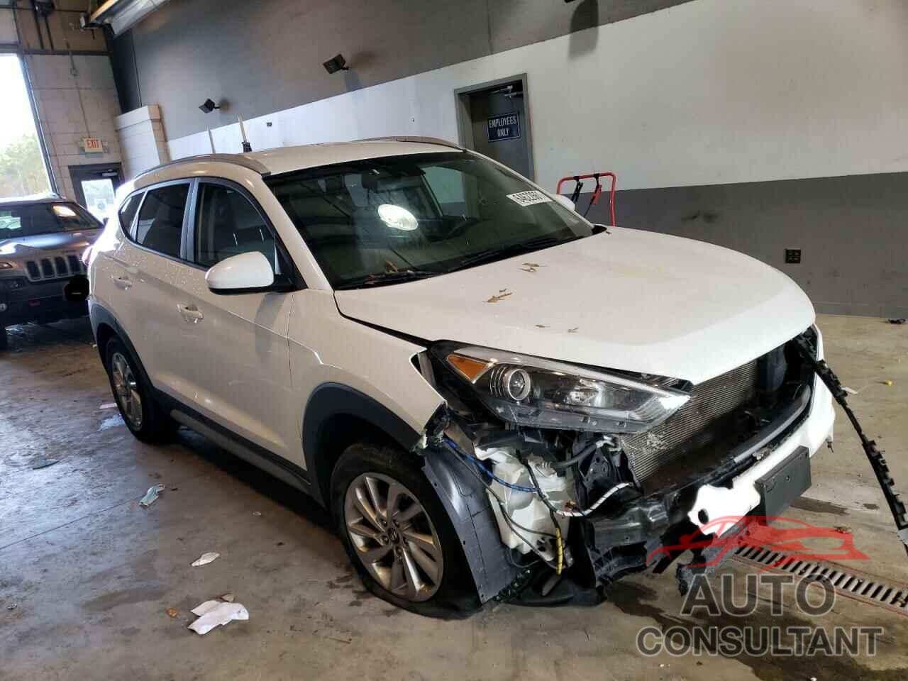 HYUNDAI TUCSON 2018 - KM8J33A4XJU714996