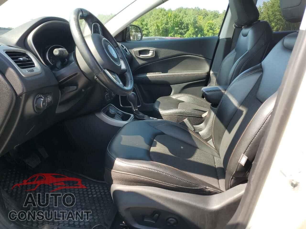 JEEP COMPASS 2020 - 3C4NJDBB9LT146686