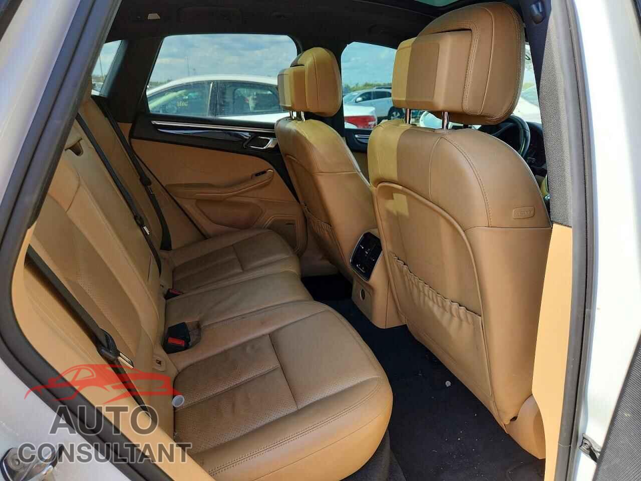 PORSCHE MACAN 2017 - WP1AA2A5XHLB07492