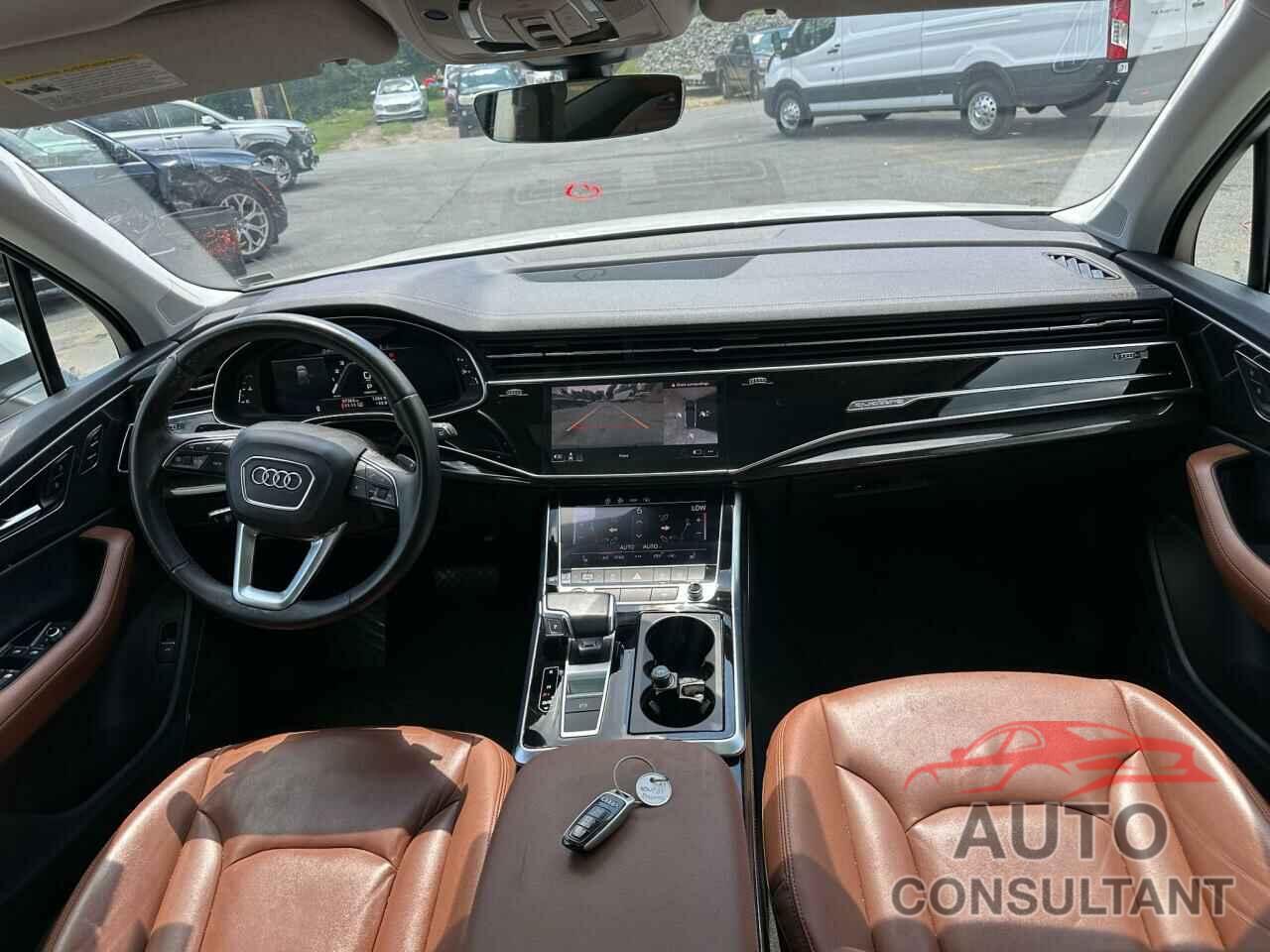 AUDI Q7 2023 - WA1LXBF79PD008992