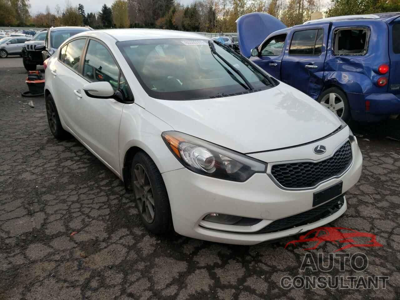 KIA FORTE 2016 - KNAFX4A64G5449837