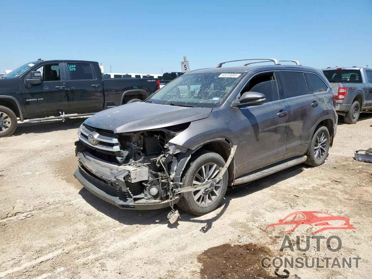 TOYOTA HIGHLANDER 2017 - 5TDKZRFH6HS213527