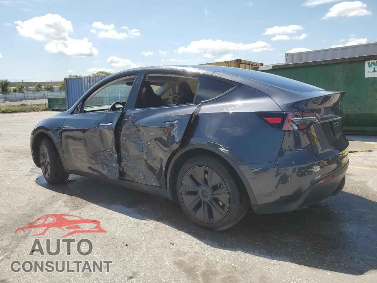 TESLA MODEL Y 2024 - 7SAYGDED9RF160848
