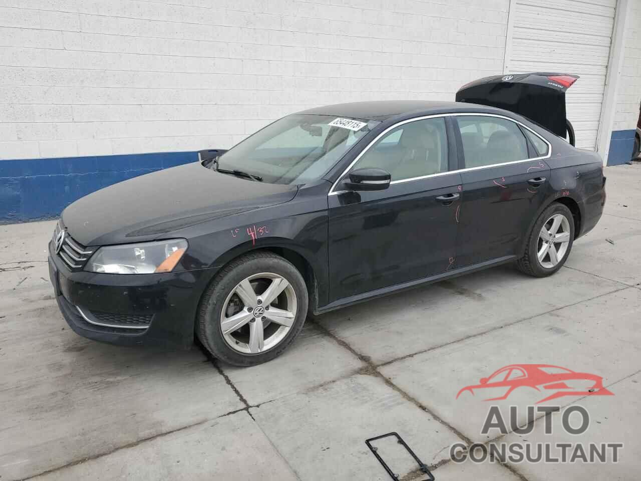 VOLKSWAGEN PASSAT 2015 - 1VWBT7A37FC027556