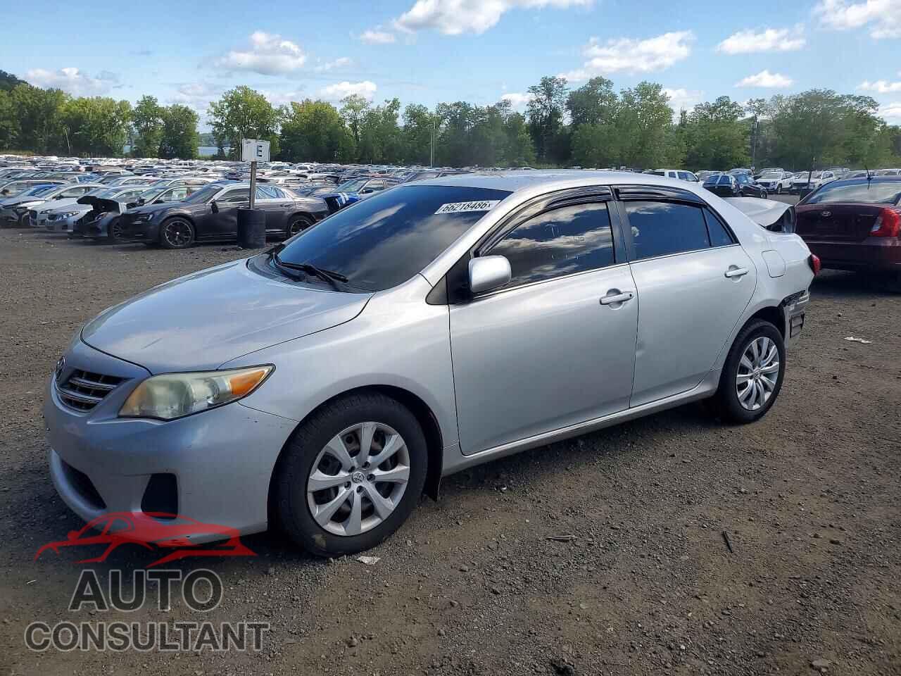 TOYOTA COROLLA 2013 - 2T1BU4EE8DC998936