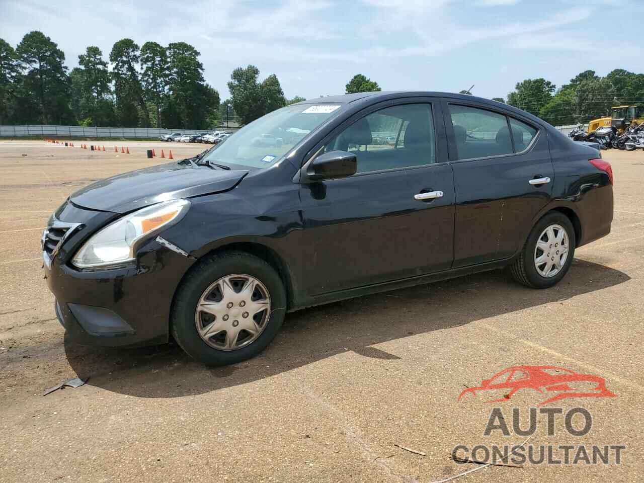 NISSAN VERSA 2019 - 3N1CN7AP4KL865419