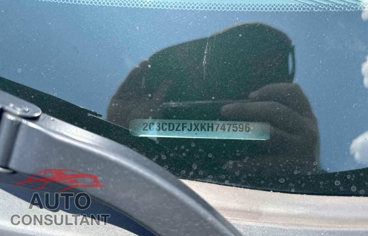 DODGE CHALLENGER 2019 - 2C3CDZFJXKH747596