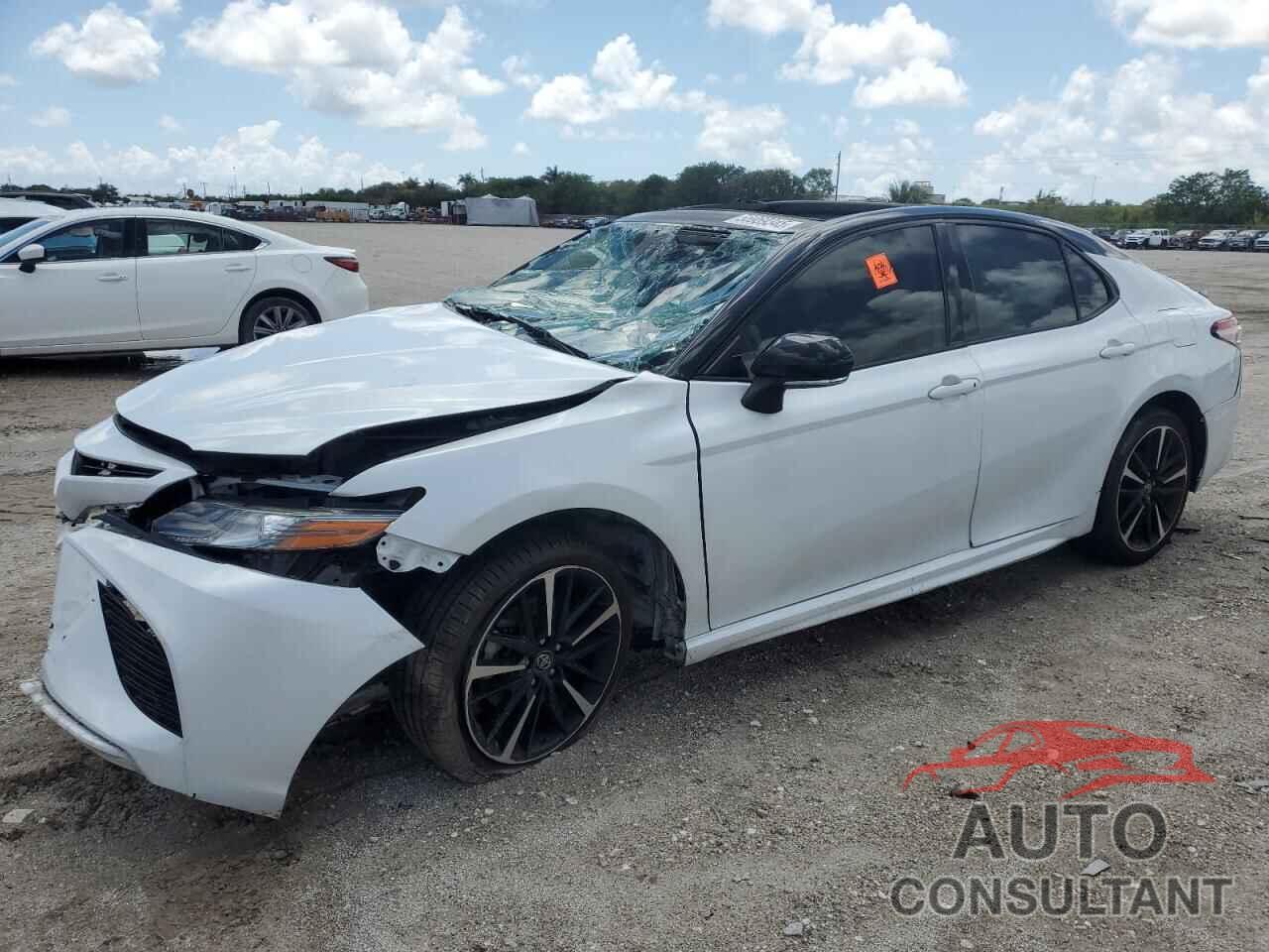 TOYOTA CAMRY 2019 - 4T1B61HKXKU265664