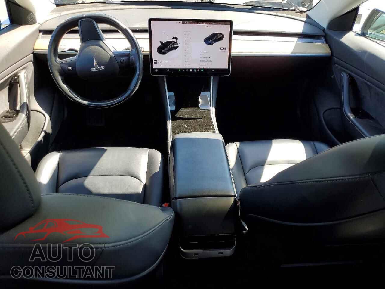 TESLA MODEL 3 2018 - 5YJ3E1EA6JF003896