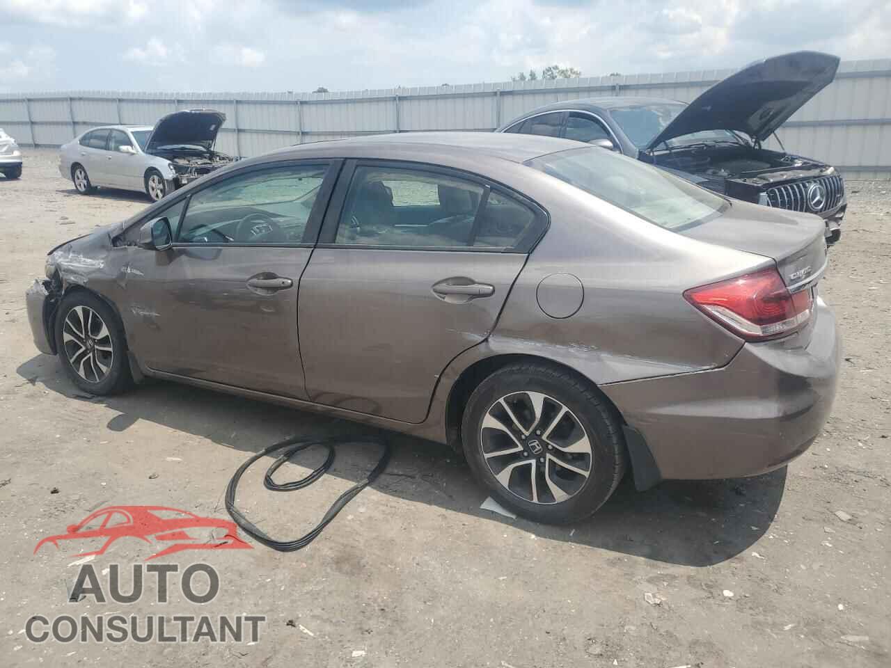 HONDA CIVIC 2013 - 2HGFB2F90DH530901