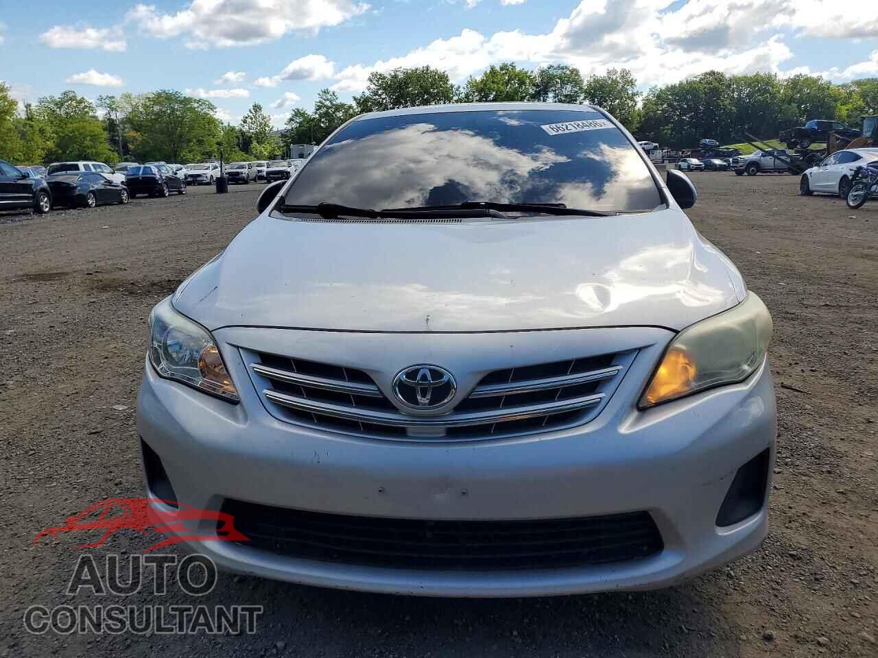 TOYOTA COROLLA 2013 - 2T1BU4EE8DC998936