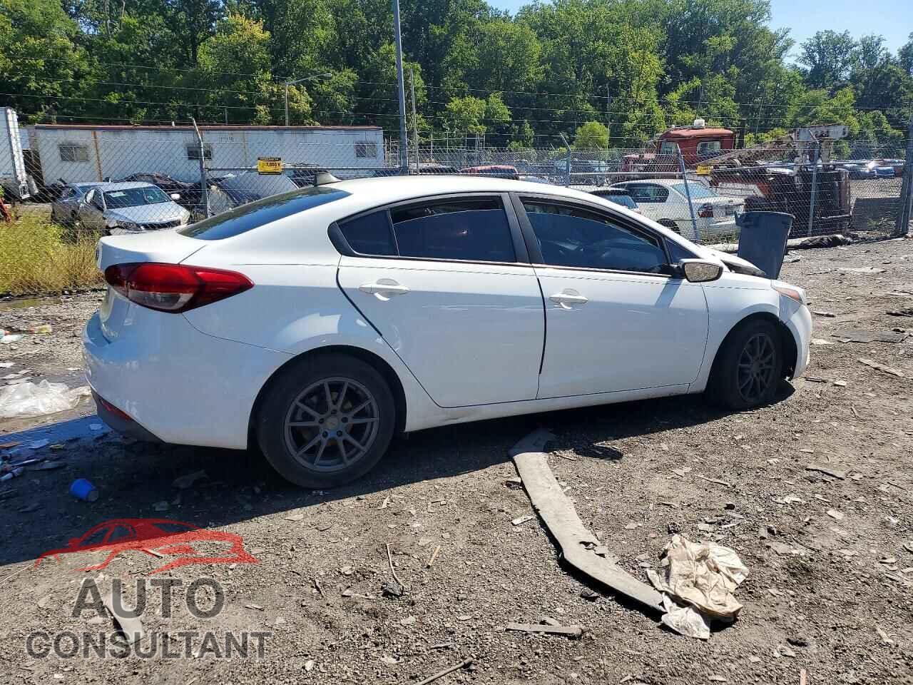 KIA FORTE 2017 - 3KPFK4A71HE025547