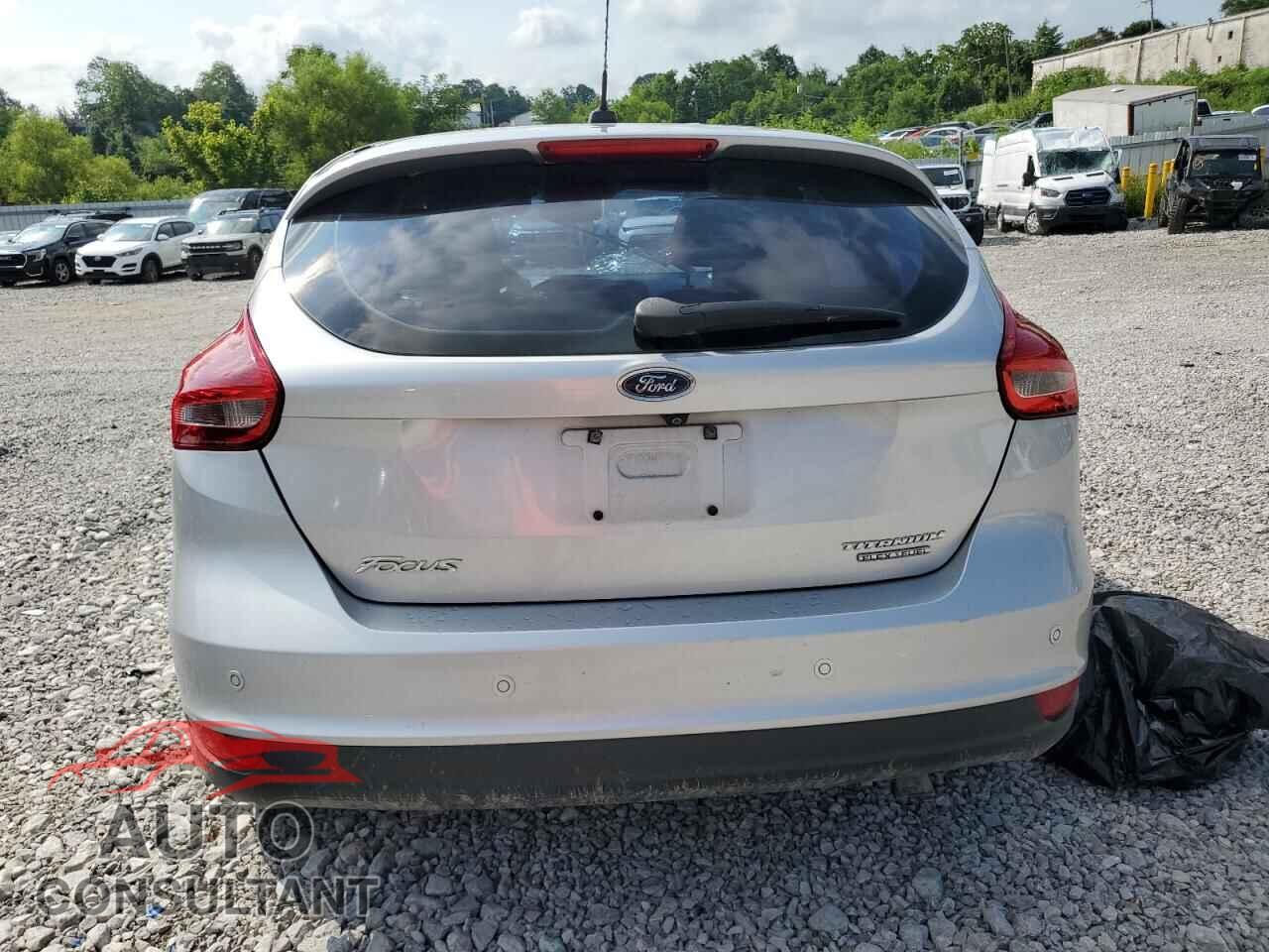 FORD FOCUS 2016 - 1FADP3N21GL202188