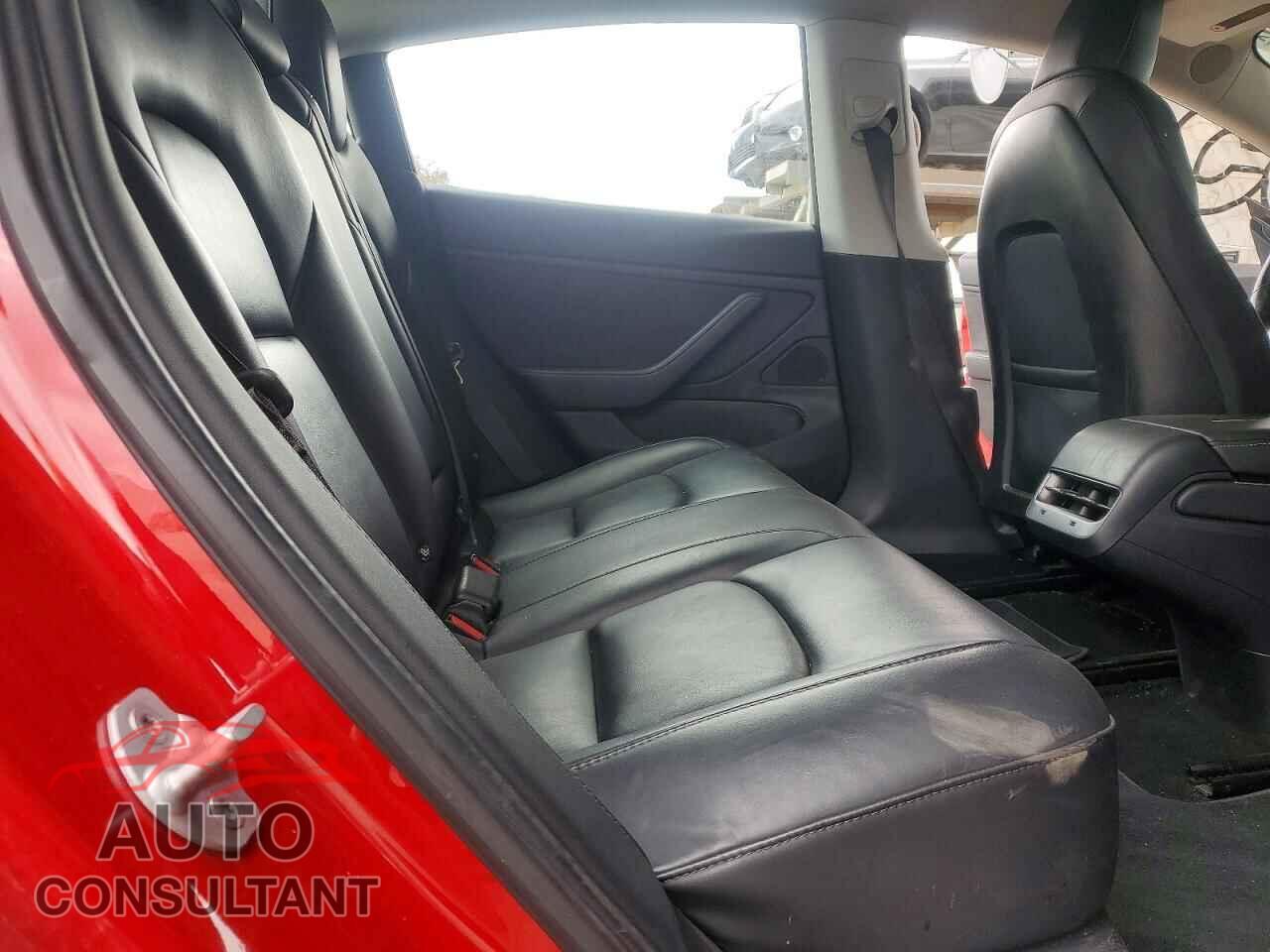 TESLA MODEL 3 2018 - 5YJ3E1EA2JF030707