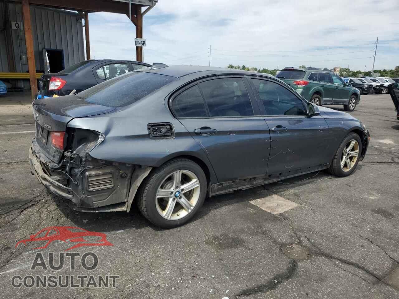 BMW 3 SERIES 2015 - WBA3B3C57FF547799