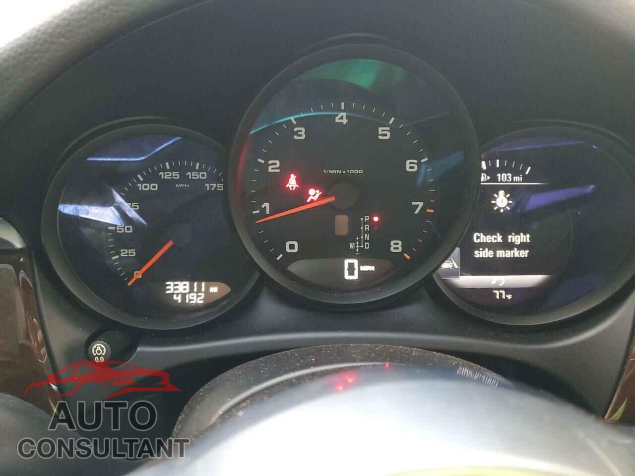 PORSCHE MACAN 2018 - WP1AA2A59JLB13841