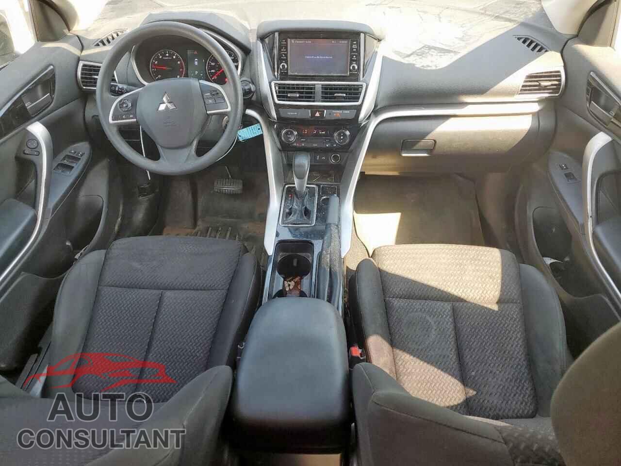 MITSUBISHI ECLIPSE 2018 - JA4AS3AA3JZ041642