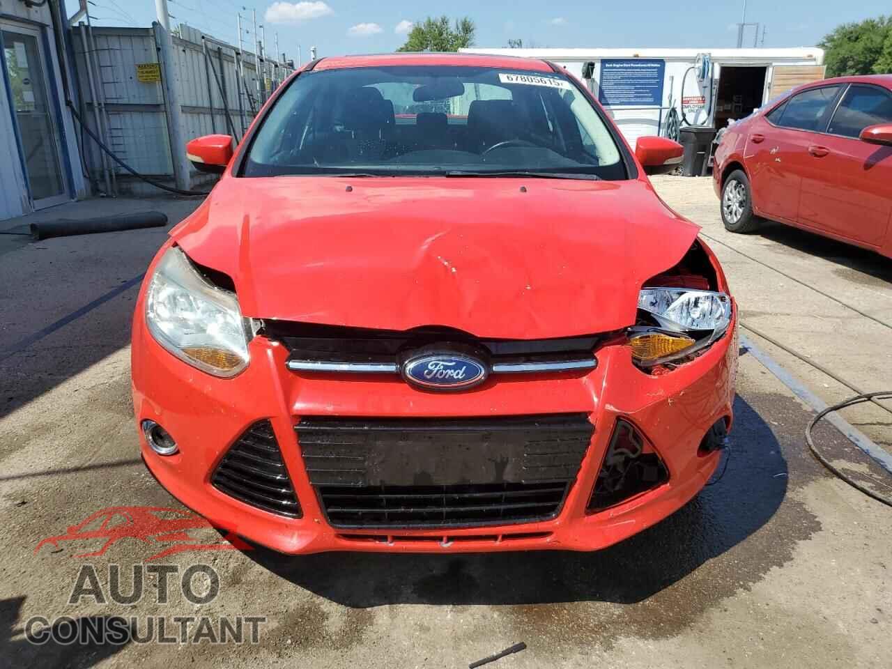 FORD FOCUS 2012 - 1FAHP3F2XCL390784