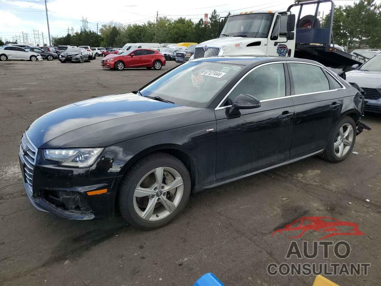 AUDI A4 2019 - WAUDNAF43KA030381