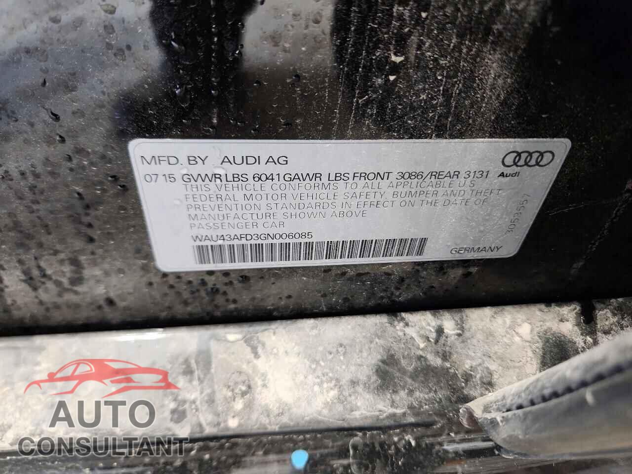 AUDI A8 2016 - WAU43AFD3GN006085