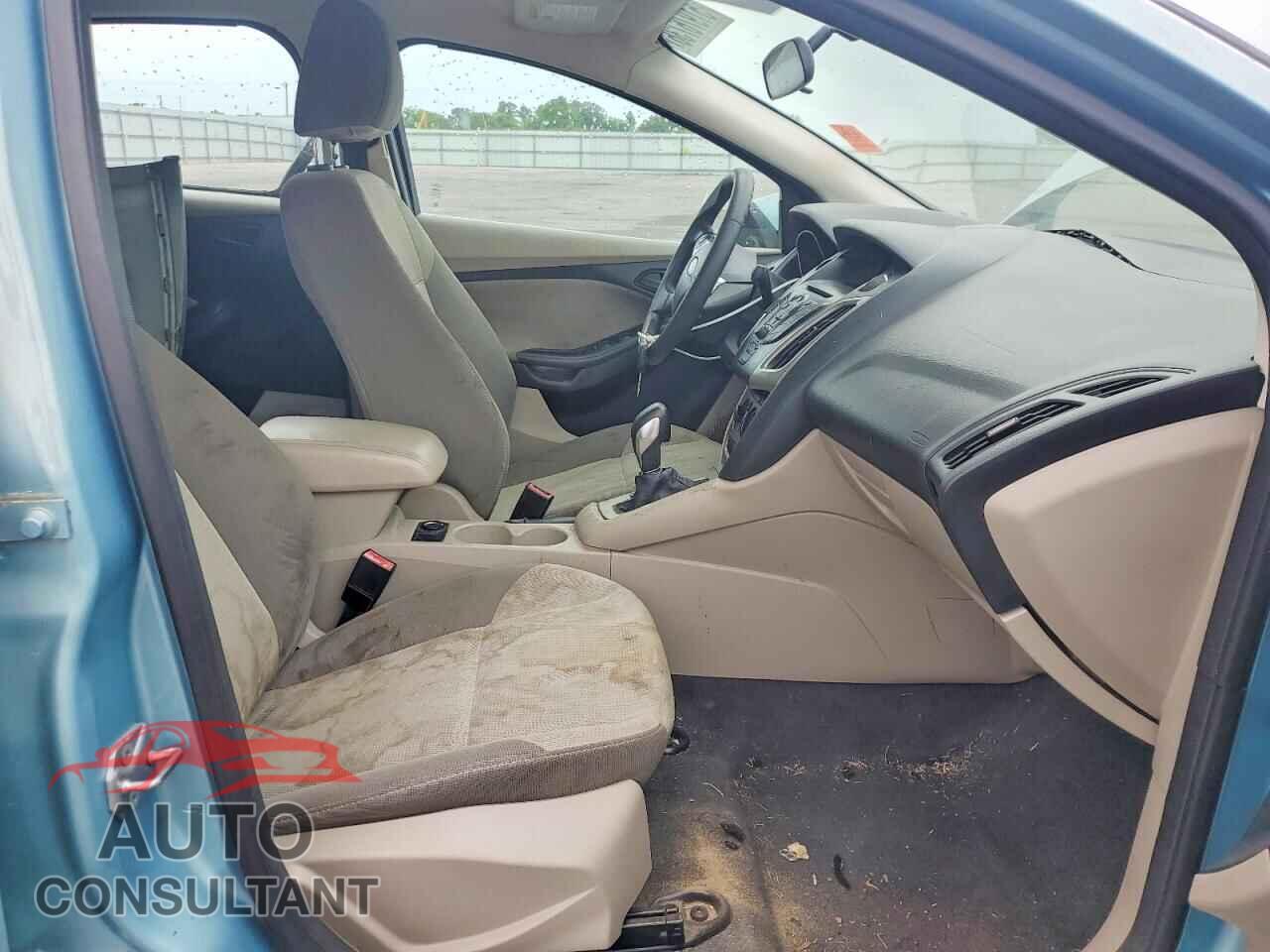 FORD FOCUS 2012 - 1FAHP3F27CL455574