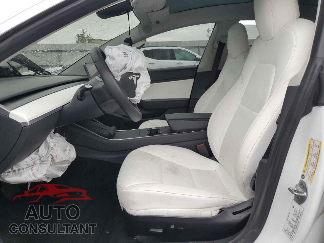 TESLA MODEL 3 2020 - 5YJ3E1EBXLF720247