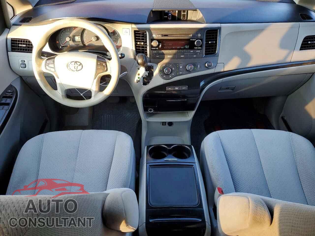 TOYOTA SIENNA 2012 - 5TDKK3DCXCS207974