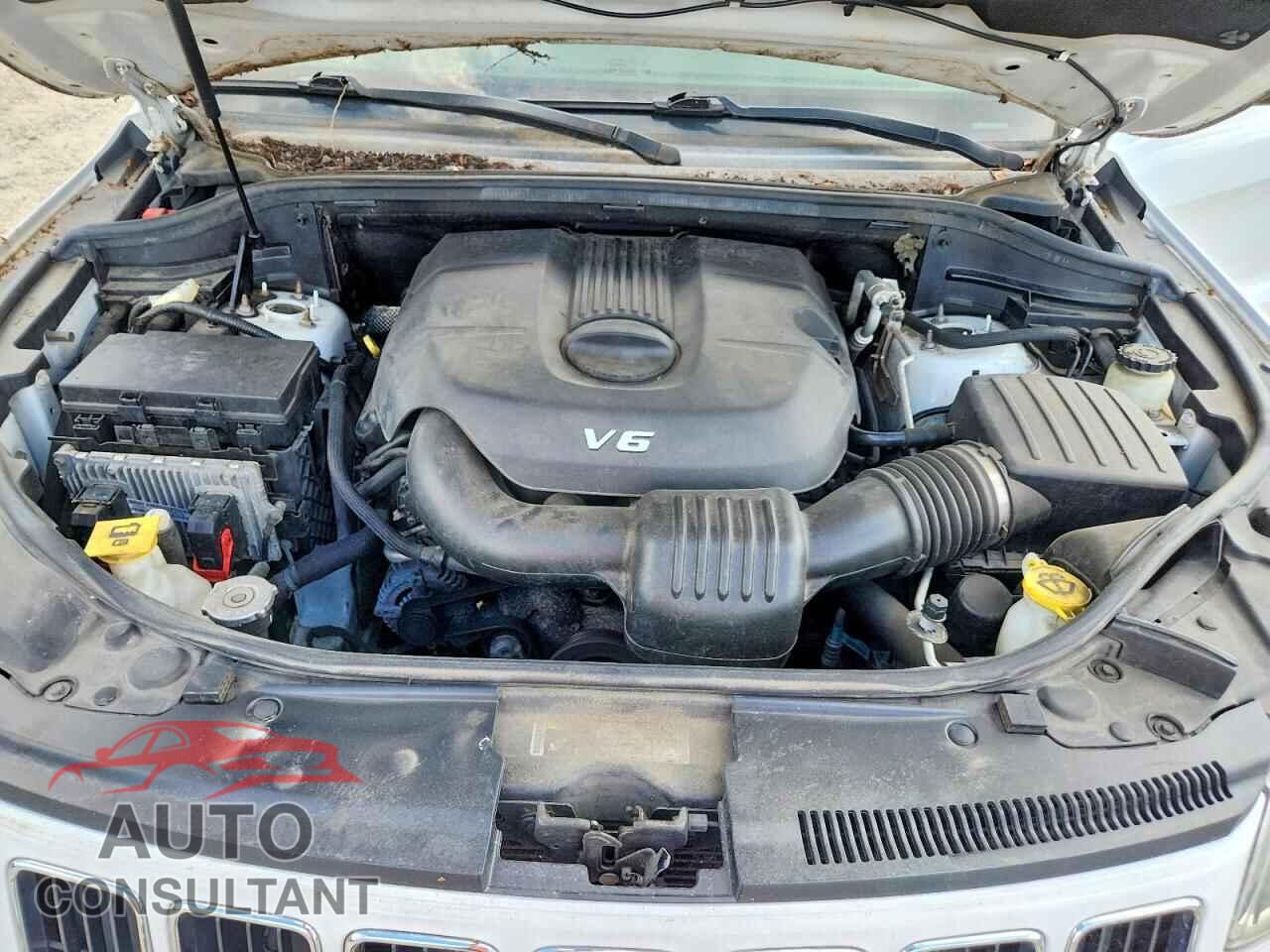JEEP CHEROKEE 2014 - 1C4RJFAG3EC244475