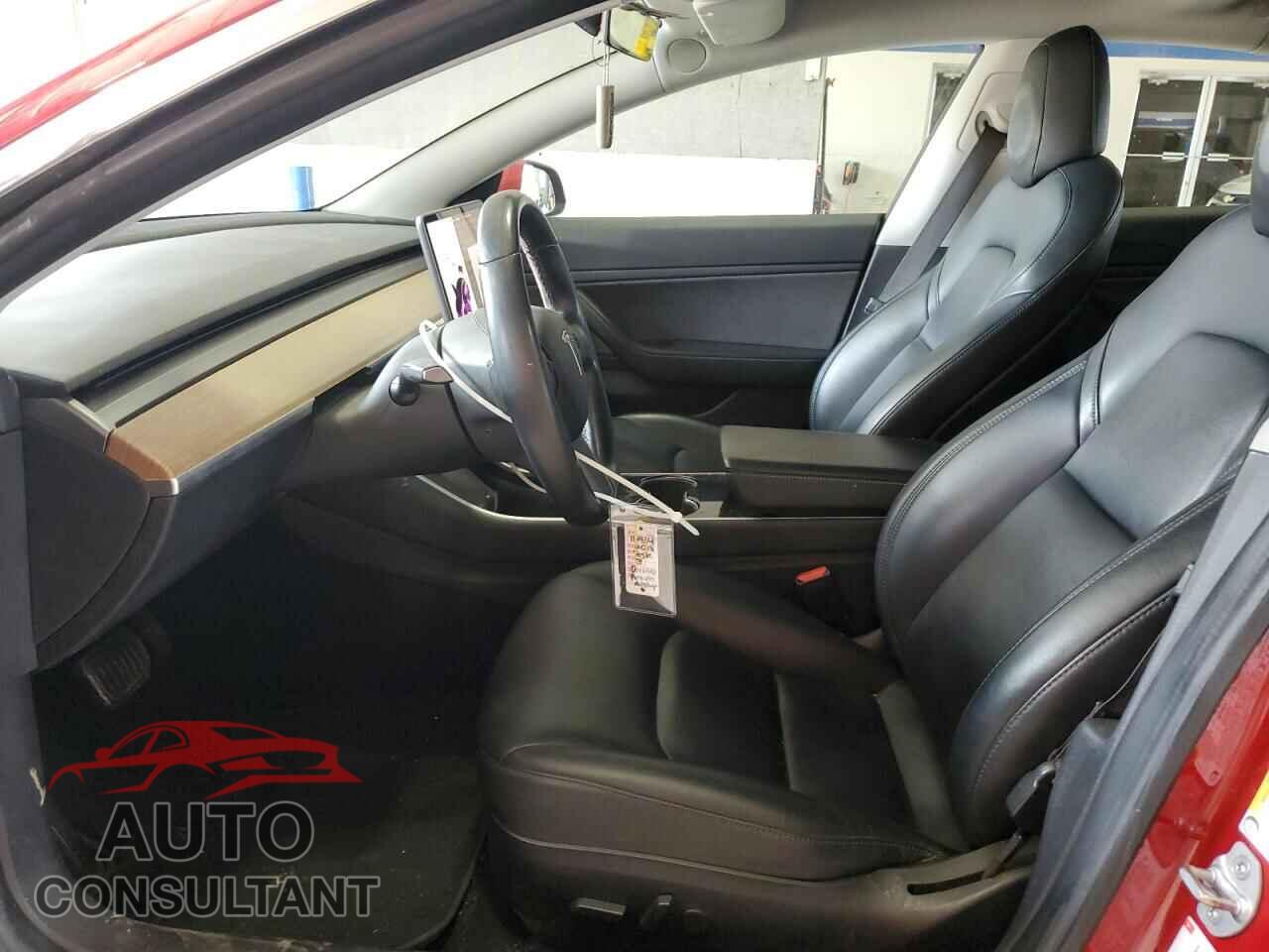 TESLA MODEL 3 2018 - 5YJ3E1EA7JF041220